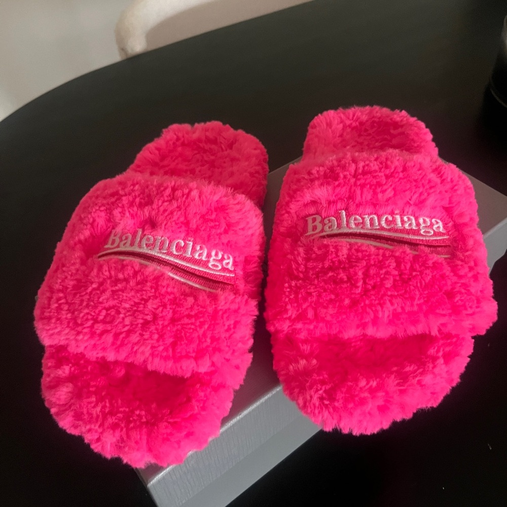 Never worn Balenciaga furry political slides